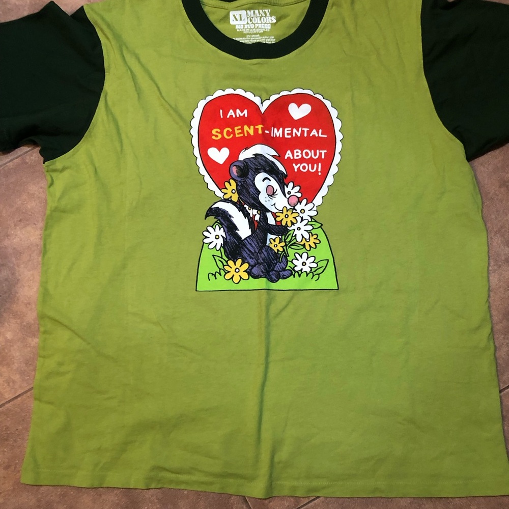 Big Bud Press Green Skunk Valentines Tee